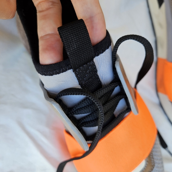 BALENCIAGA  Race Runner Low Top Sneakers US 6 - Picture 8 of 12